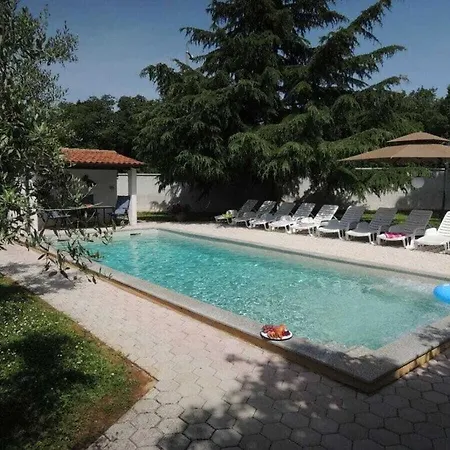 Hotell Lorena Comfortable